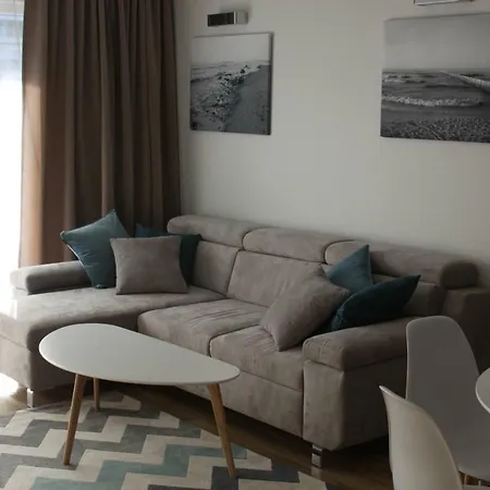 Z Ogrodkiem 公寓 博格泽利卡