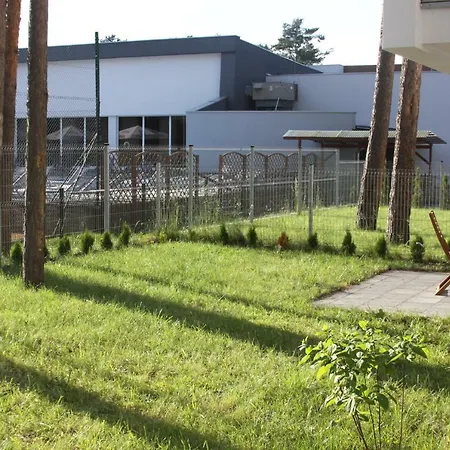 公寓 Z Ogrodkiem 博格泽利卡